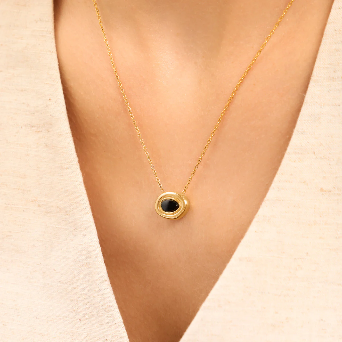 Black Onyx Molten Necklace (Gold) - Image 2