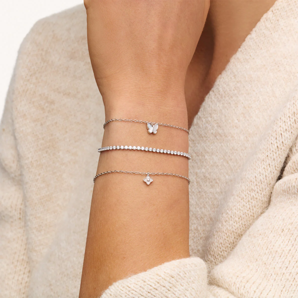Fine Single Charm Bracelet (Silver) - Image 2