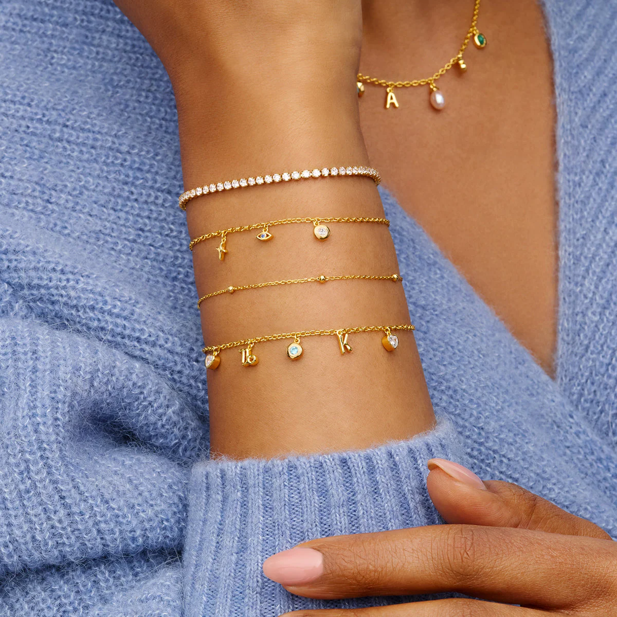 Made Mine Fine Charm Bracelet (Gold) - Image 4