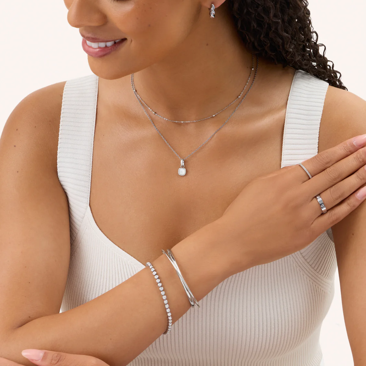 Mother of Pearl Cushion Necklace (Silver) - Image 4