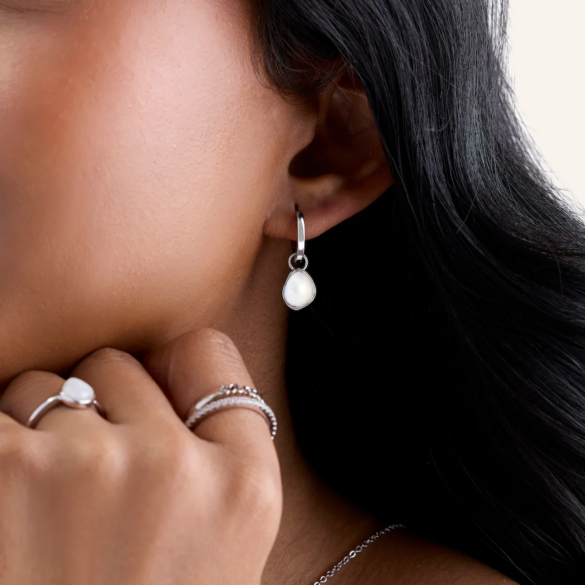 Mother of Pearl Huggie Hoop Earrings (Silver) - Image 4