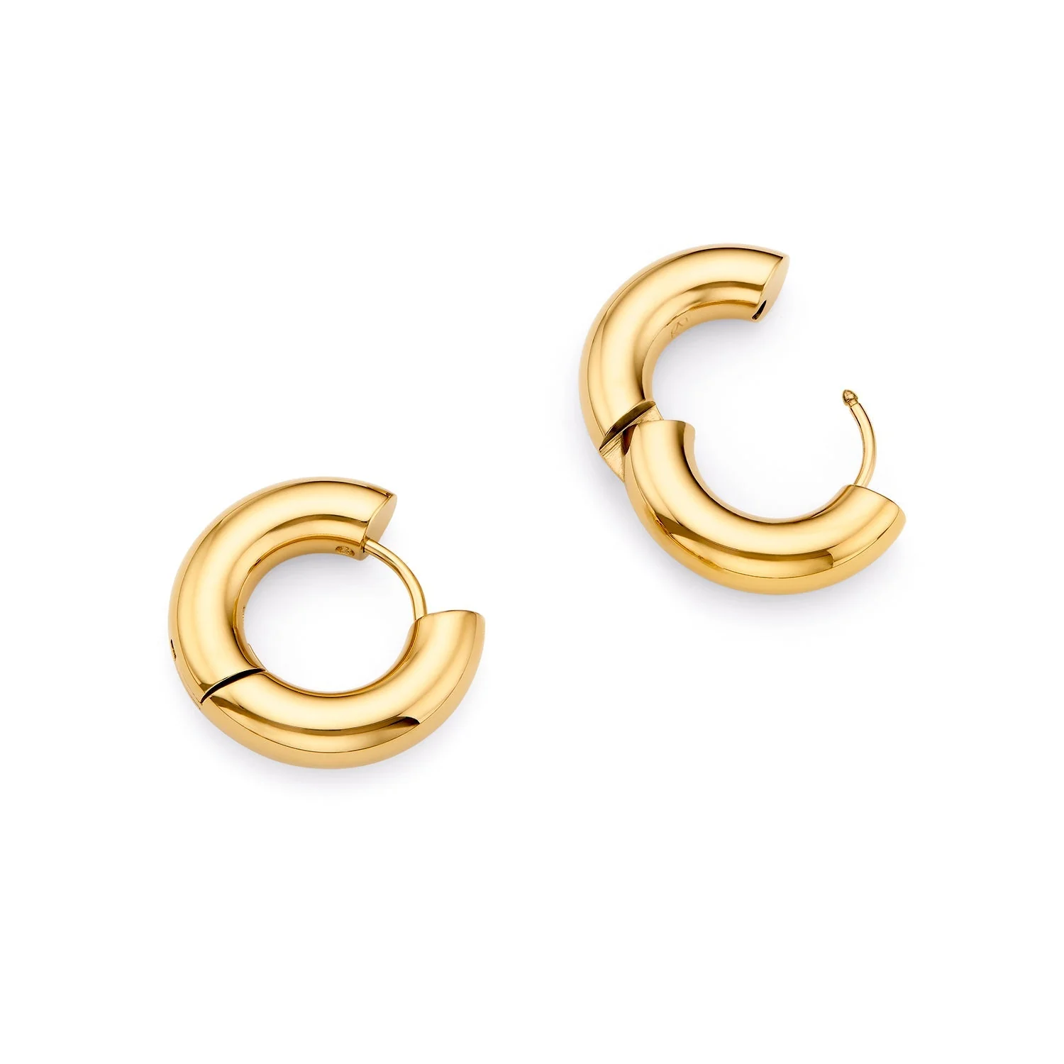 Small Chunky Huggie Hoop Earrings (Gold) - Image 4