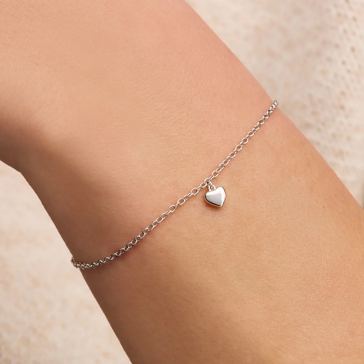 Fine Molten Heart Bracelet (Silver) - Image 2